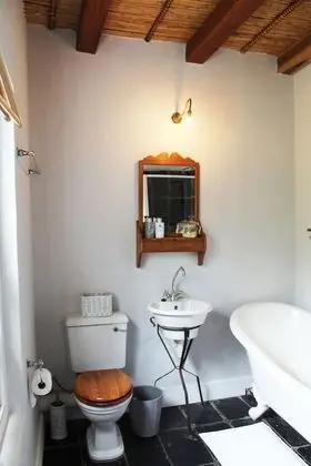 Comfort Tek Büyük Yataklı Oda, 1 Büyük (Queen) Boy Yatak, Banyolu/Duşlu, Dağ Manzaralı