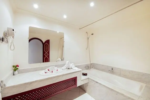 Standard Tek Büyük veya İki Ayrı Yataklı Oda