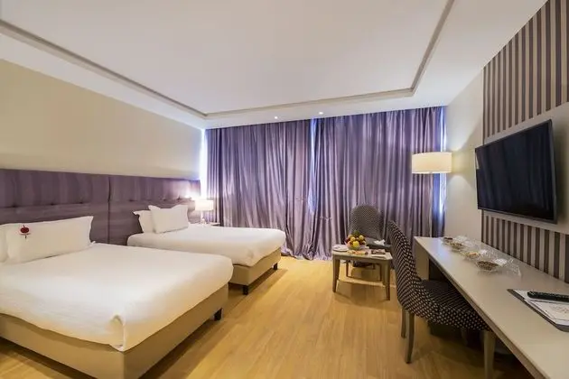 Premium Tek Büyük Yataklı Oda, Şehir Manzaralı