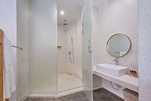 İki Ayrı Yataklı Oda, Dağ Manzaralı