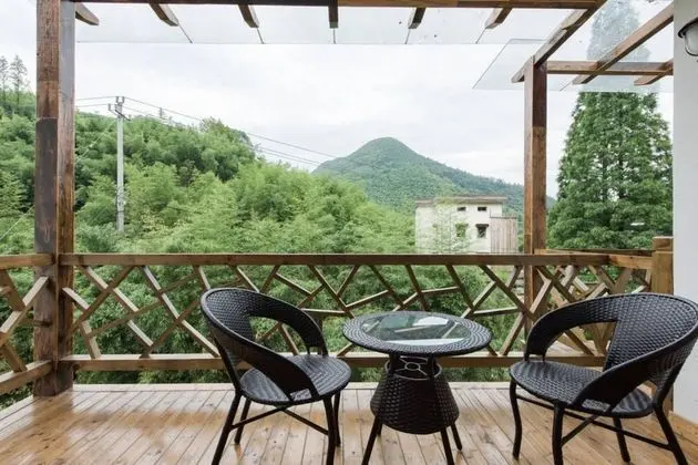 Deluxe Tek Büyük Yataklı Oda, Küvet