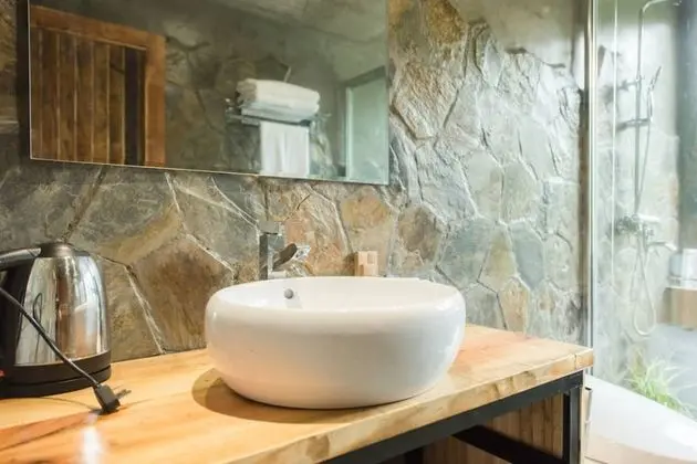 Deluxe Tek Büyük Yataklı Oda, Küvet