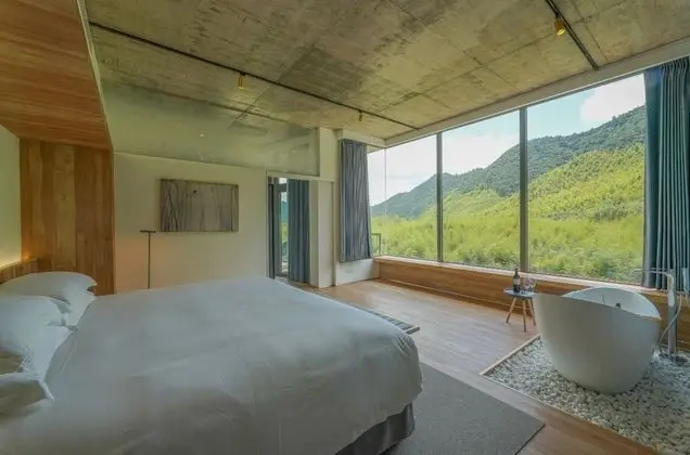 Classic Tek Büyük Yataklı Oda