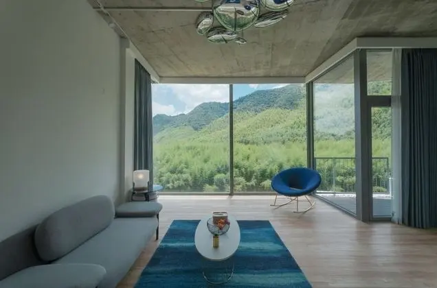 Classic Tek Büyük Yataklı Oda