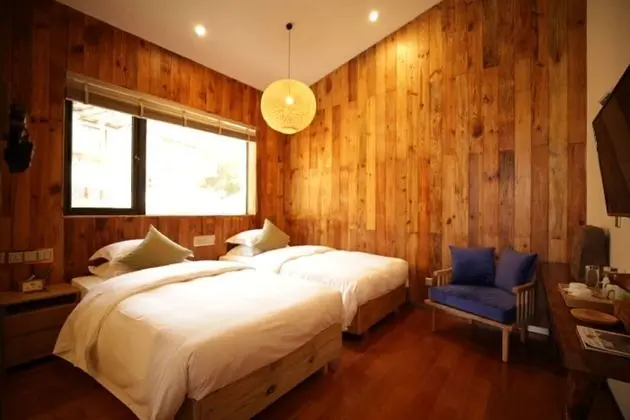 Tek Büyük veya İki Ayrı Yataklı Oda