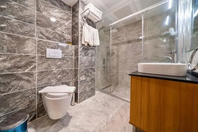 Triple Oda - Balkonlu, Şehir Manzaralı