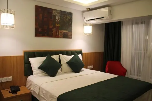 Standart Oda - Kismi Deniz Manzarali