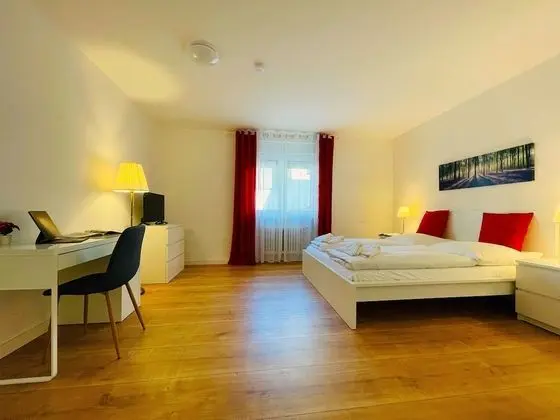 Comfort Tek Büyük Yataklı Oda