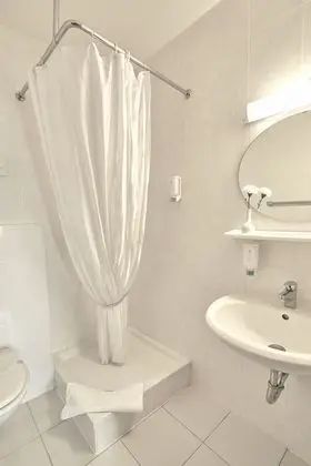 İki Ayrı Yataklı Oda, Balkon