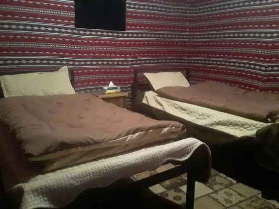 Basic Üç Kişilik Oda, 3 Tek Kişilik Yatak, Tepe Manzaralı