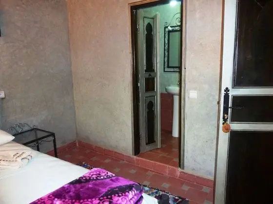 Basic Tek Büyük Yataklı Oda