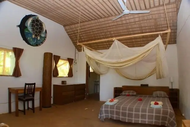 Superior Tek Büyük veya İki Ayrı Yataklı Oda, 1 Yatak Odası, Plaj Manzaralı, Denize Sıfır