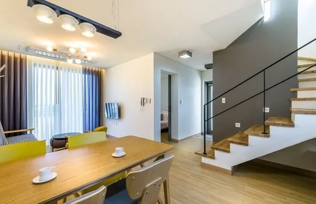 Duplex Room