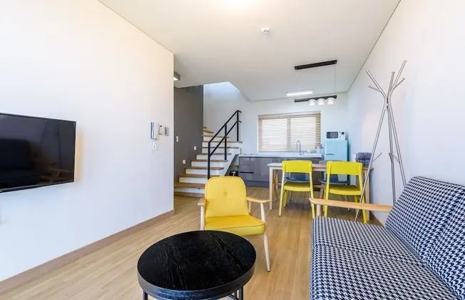 Duplex Room