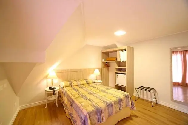 Standard Tek Büyük veya İki Ayrı Yataklı Oda