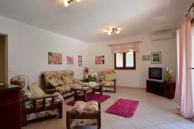 Villa, Kişiye Özel Havuzlu