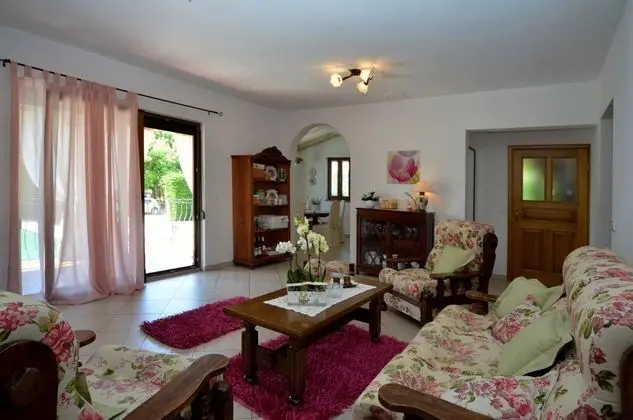 Villa, Kişiye Özel Havuzlu