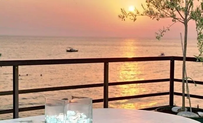 Stüdyo, Deniz Manzaralı, Zemin Kat