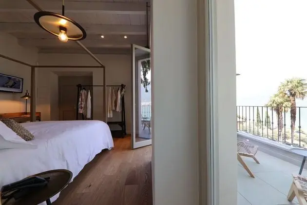 Tek Büyük Yataklı Oda (Rustico Balcone)