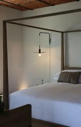 Tek Büyük Yataklı Oda (Rustico Balcone)