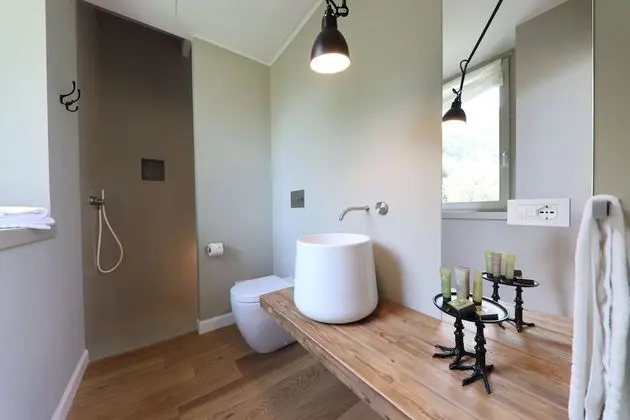 Tek Büyük Yataklı Oda (Rustico Balcone)