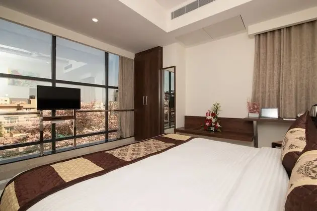 Suite Room