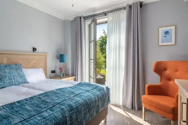 Comfort Tek Büyük Yataklı Oda