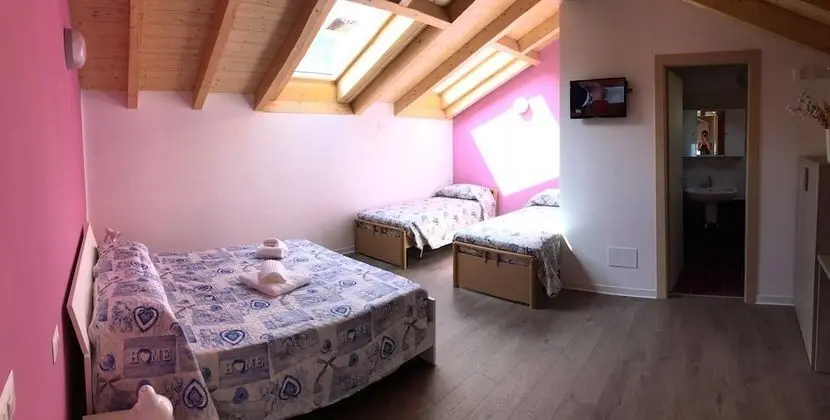 Dört Kişilik Oda, Birden Çok Yatak