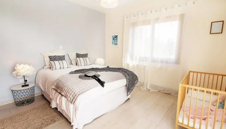 Villa, 4 Yatak Odası, Kişiye Özel Havuzlu, Deniz Manzaralı