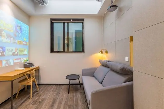 Senior Oda, 1 Çift Kişilik Yatak, Sigara İçilmez