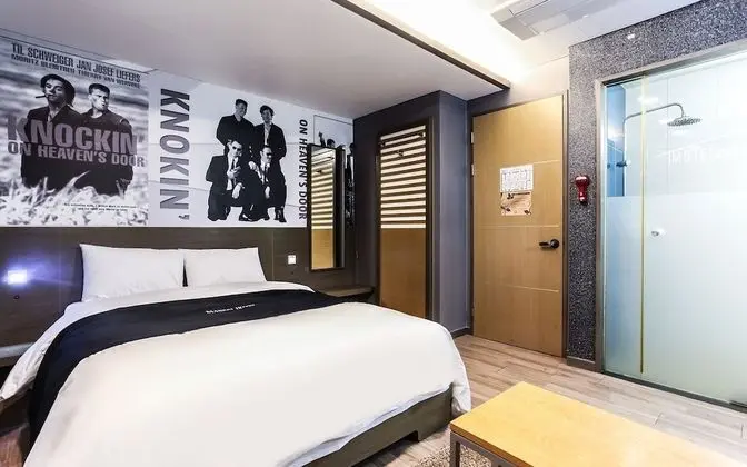 Oda (Special Room)