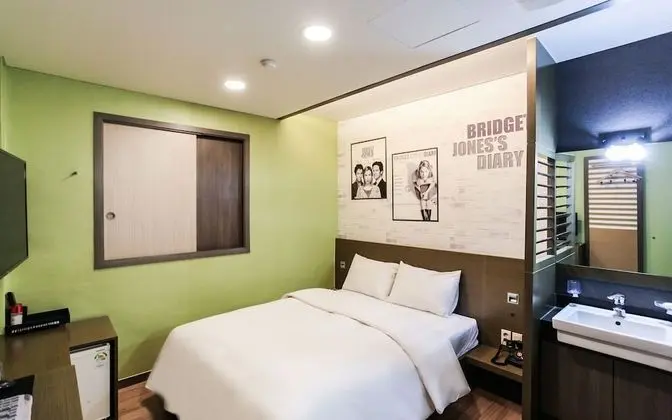 Oda (Standard Room)