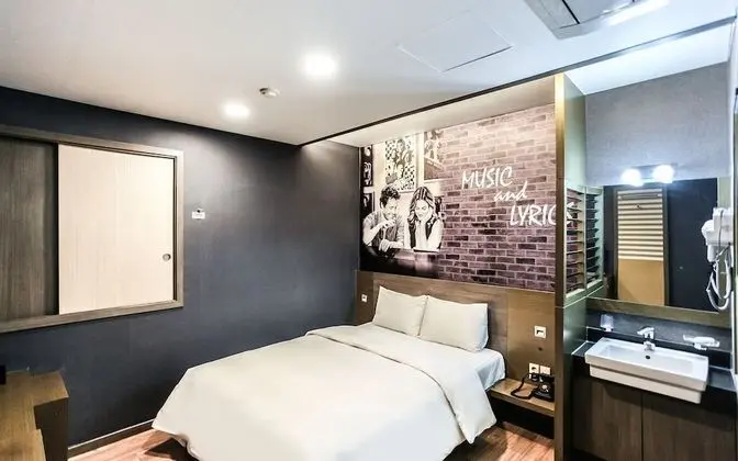 Oda (Standard Room)