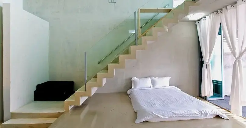 Room 101: Duplex Pool Villa