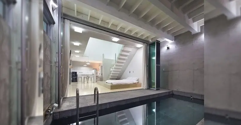 Room 103: Duplex Pool Villa
