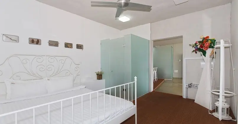 Room 105: Family Spa Room