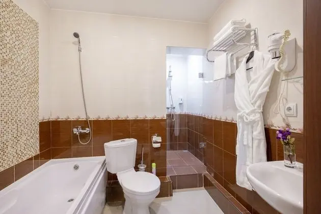 Tek Büyük veya İki Ayrı Yataklı Oda