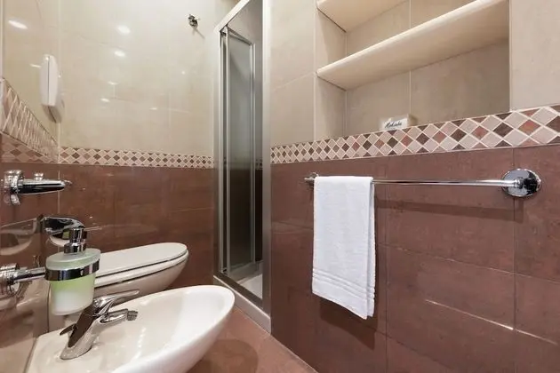 Tek Büyük veya İki Ayrı Yataklı Oda