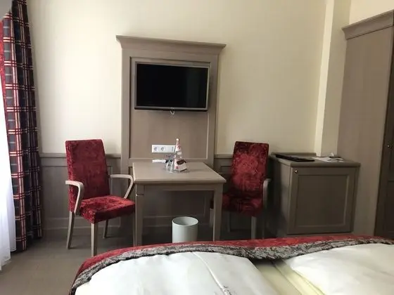 Luxury Tek Büyük Yataklı Oda (Rossini)