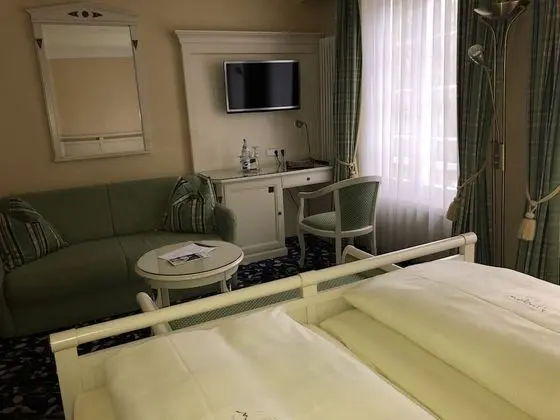 Luxury Tek Büyük Yataklı Oda (Rossini)