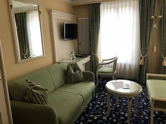 Luxury Tek Büyük Yataklı Oda (Rossini)