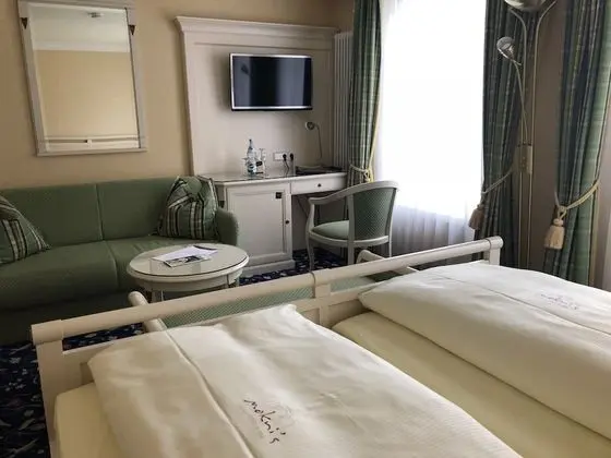 Luxury Tek Büyük Yataklı Oda (Rossini)