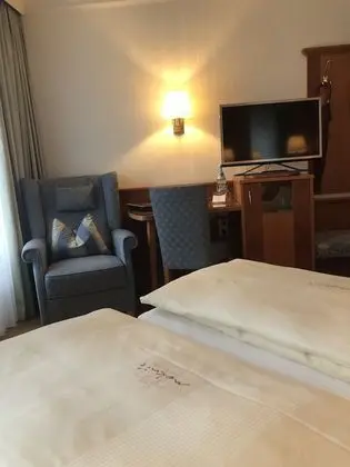 Tek Büyük Yataklı Oda (Rossini)