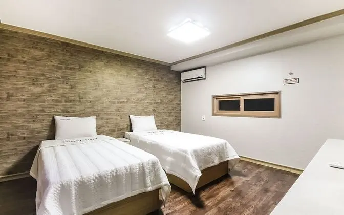 Oda (Twin (Double + Single))