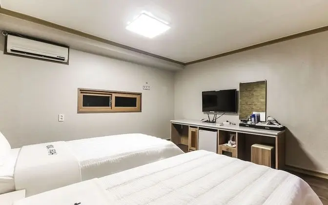 Oda (Twin (Double + Single))