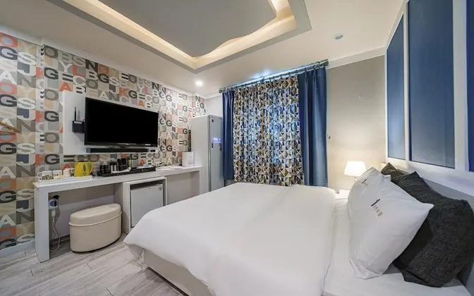 Oda (Deluxe with Styler)