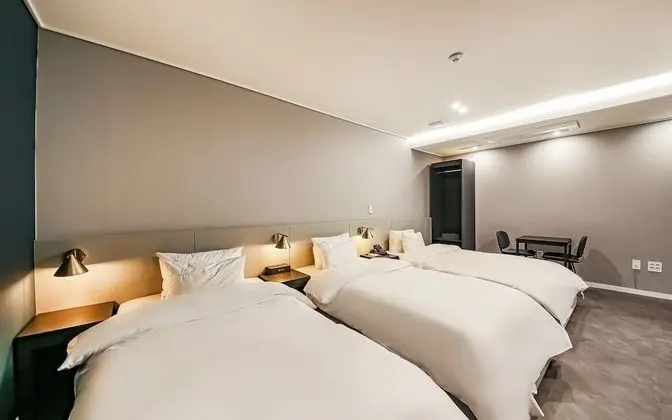 Oda (Business triple bed (super single bed)