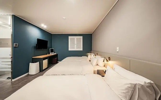 Oda (Business triple bed (super single bed)