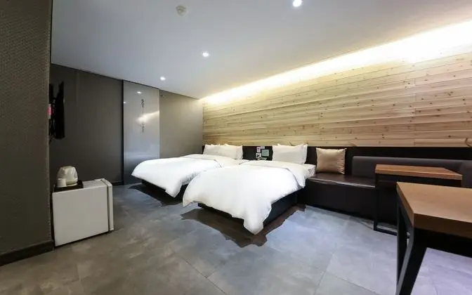 Oda (Special room (styler Netflix availabl)