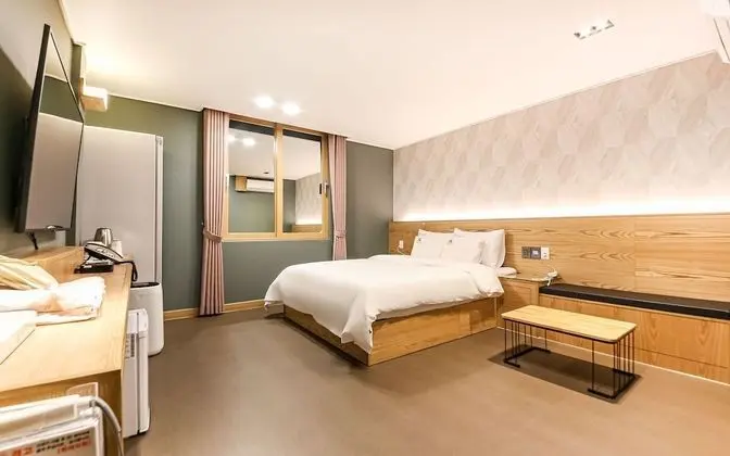 Oda (Deluxe King (Ace Bed-Highest-end hybr)